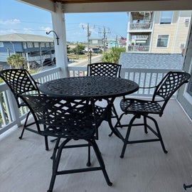 Deck Dining